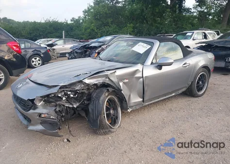 2017 Fiat 124 Spider Classica из США, поврежденный, VIN JC1NFAEK4H0106772